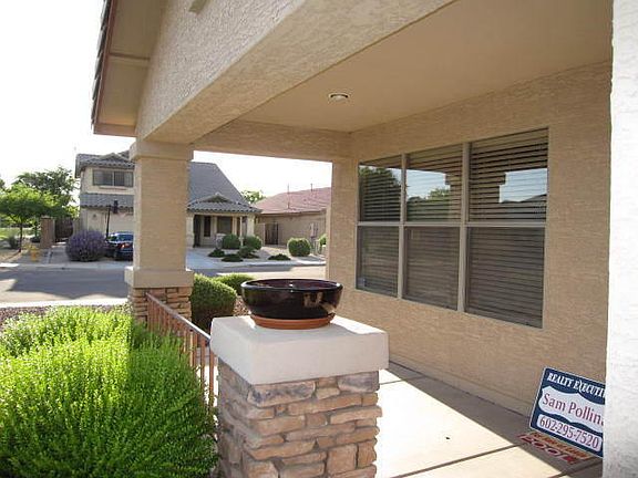 4th image of 10250 W Country Club Trl