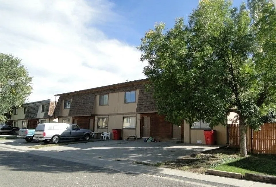 104 Peter Dr #4