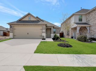 734 Gentle Bird Dr, Lavon, TX 75166