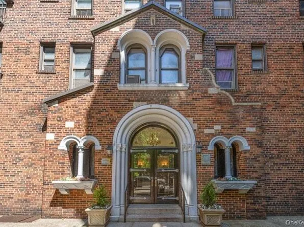 43-33 46th Street UNIT D9, Sunnyside, NY 11104