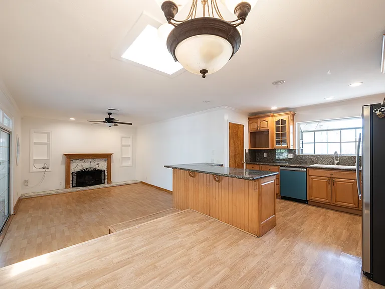 5316 Tanglewood Park Dr — Photo 11