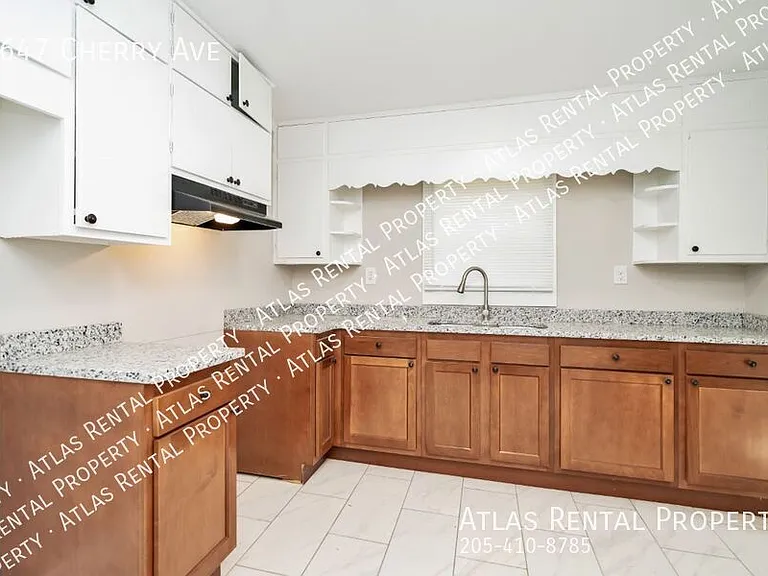 1647 Cherry Ave — Photo 10