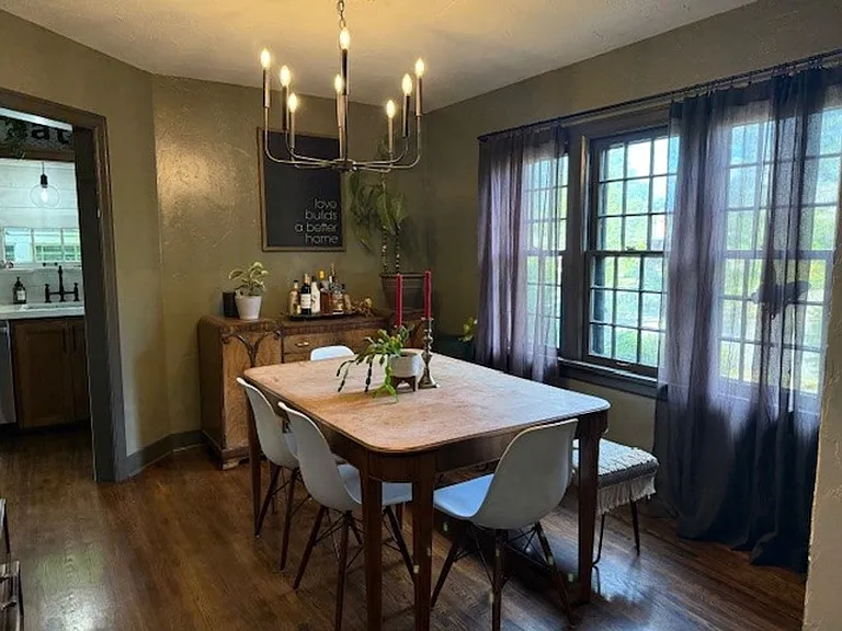 2324 S Jefferson St — Photo 11