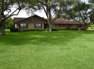 2100 N Virginia St, Port lavaca, TX 77979