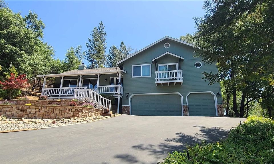 1st image of 21787 White Thorn Way