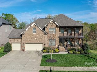 10643 Rippling Stream Dr NW, Concord, NC 28027