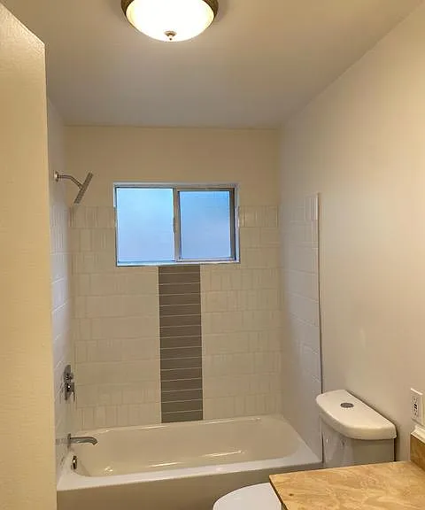223 W Madison Ave — Photo 21