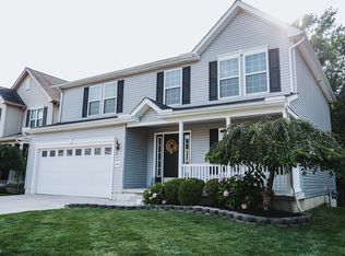 4990 Hiddenview Ct, North Ridgeville, OH 44039