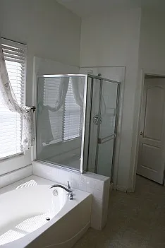 11917 Roaring River Ave — Photo 10