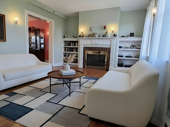 Living Room (furnished)
