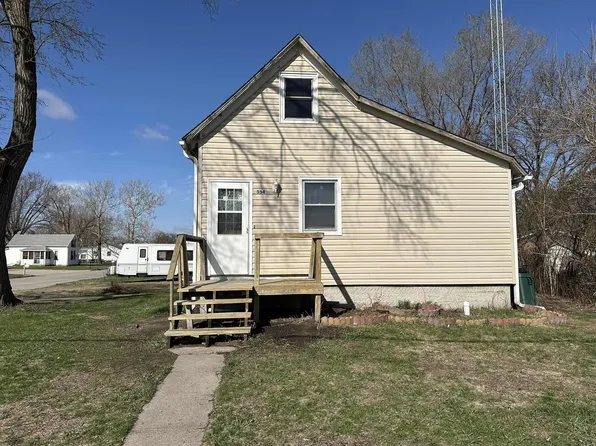 554 22nd Ave, Columbus, NE 68601