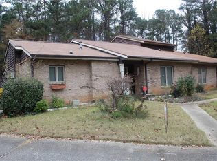 5502 Circlestone Ln, Stone Mountain, GA 30088