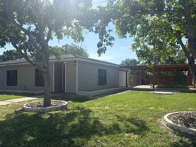 4249 Starlite Ln — Photo 8