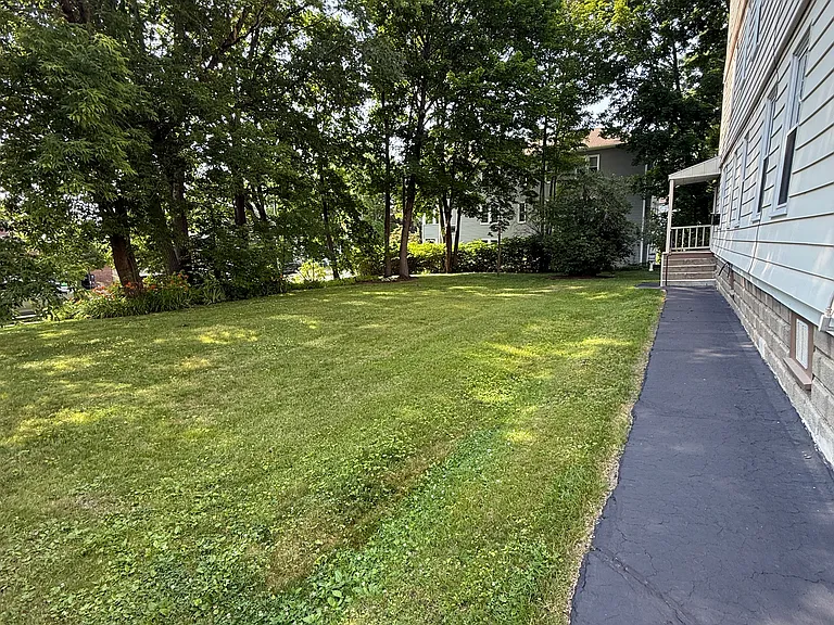 98 Courtland St #3 — Photo 3