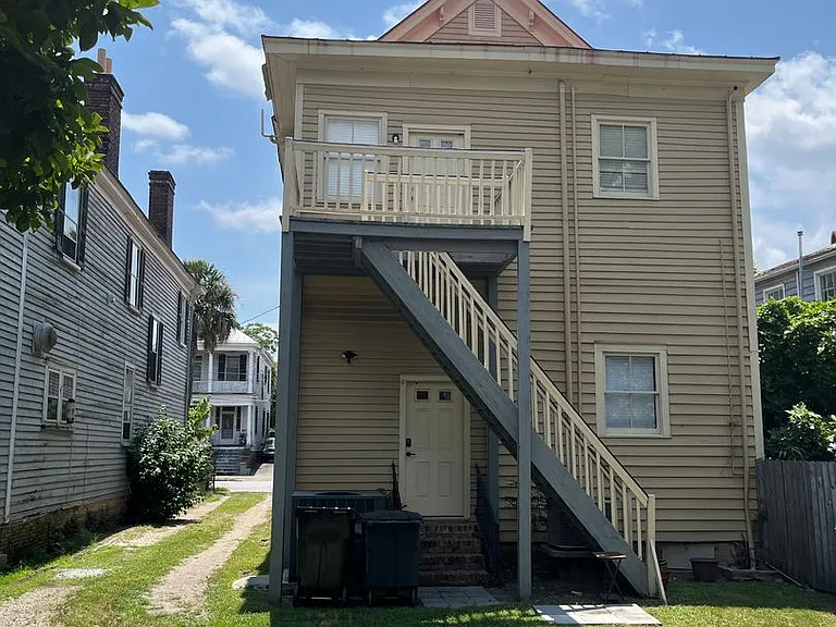 114 Alexander St #A — Photo 24