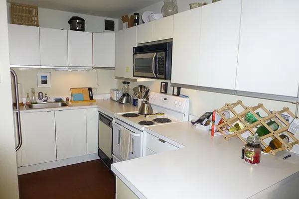 Rented by Brooklyn Bridge | media 14