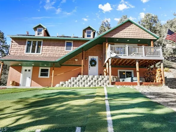 726 Woods Dr, Frazier Park, CA 93225