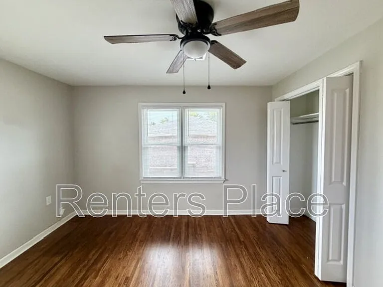 711 N Main St — Photo 12