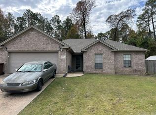 578 Wisteria Dr, Bauxite, AR 72011