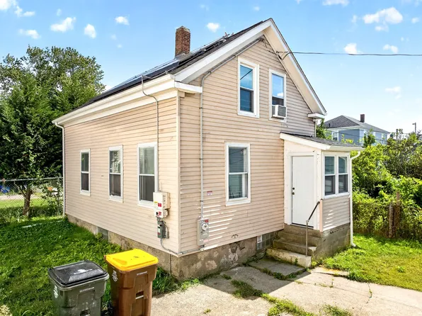 222 Albion St, Fall River, MA 02723