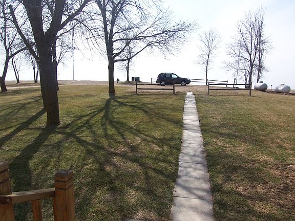 2nd image of 165 S Lake Dr