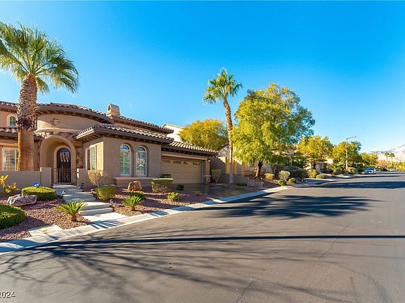 3rd image of 11405 Orazio Dr