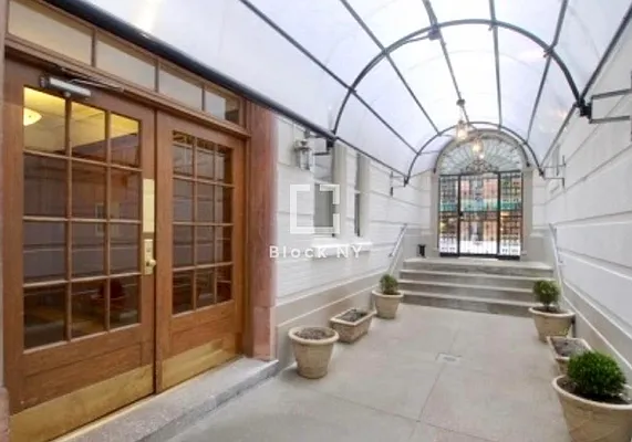 Rented by Block Holdings LLC | media 38