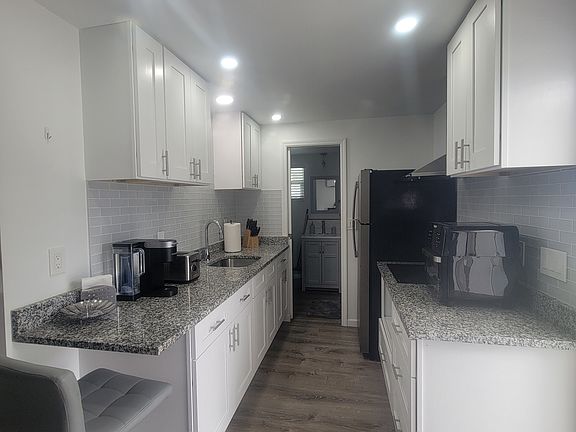 5th image of 1414 King Ave Unit 2