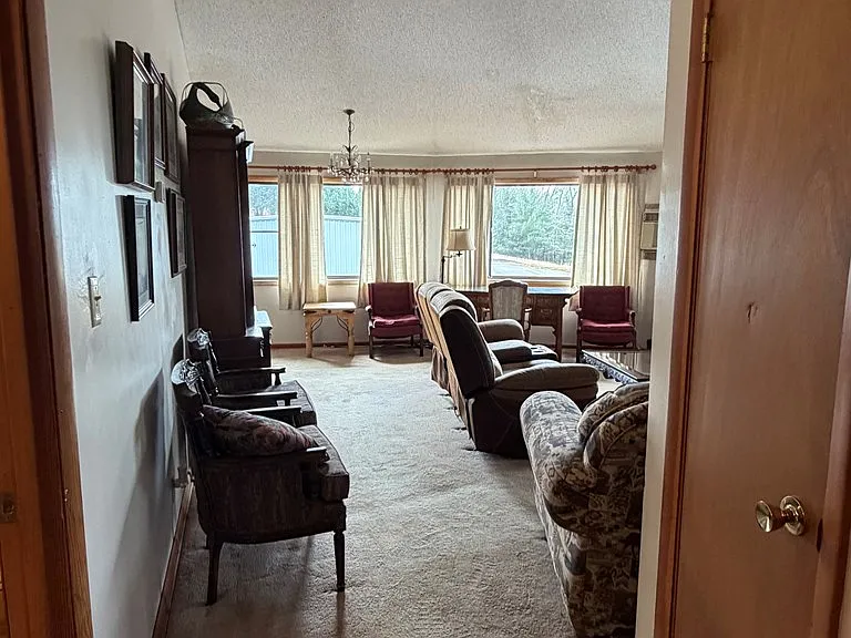 526 Red Bush School Rd — Photo 22