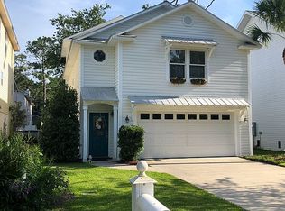 415 Holly St, Saint Simons Island, GA 31522