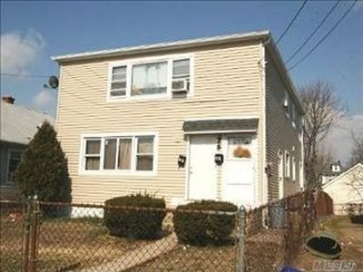 95 Wellesley St, Hempstead, NY, 11550