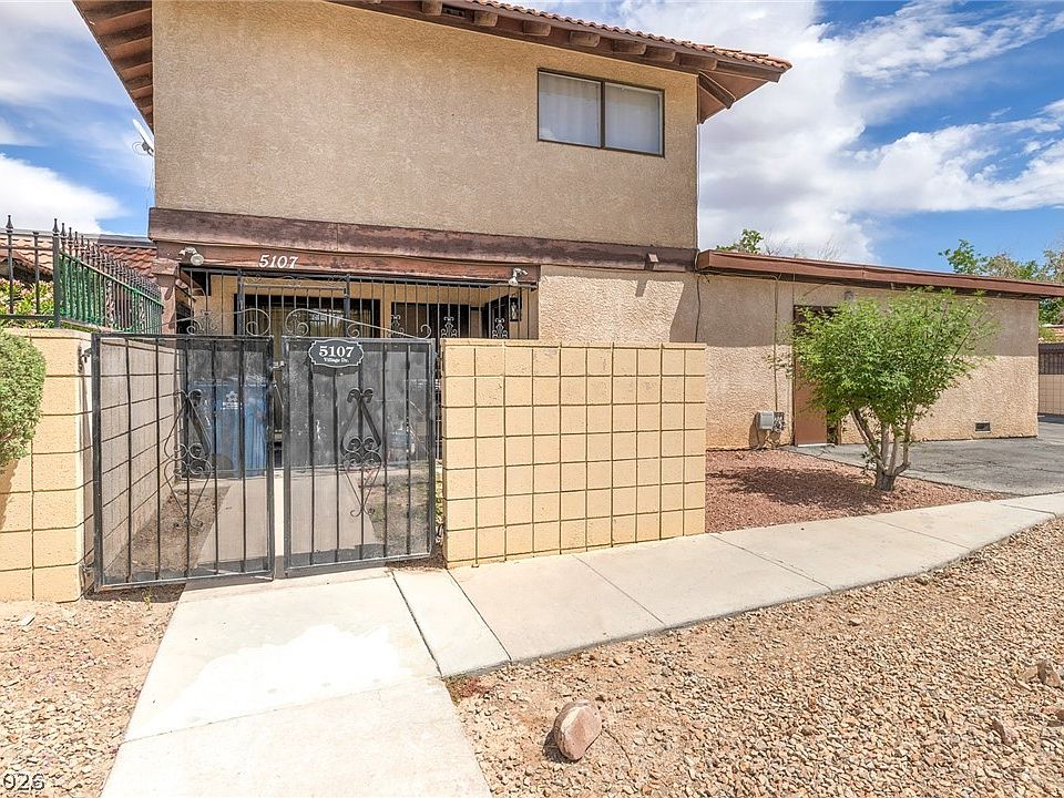 1st image of 5107 Village Dr
