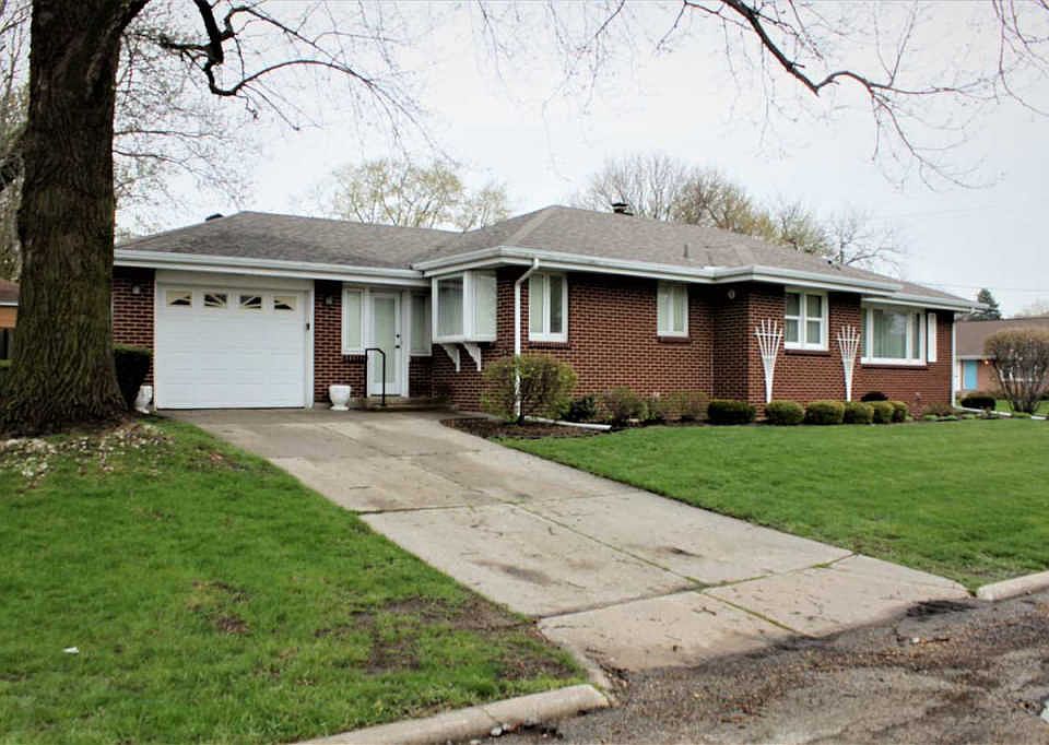 1st image of 427 Hunter Ave
