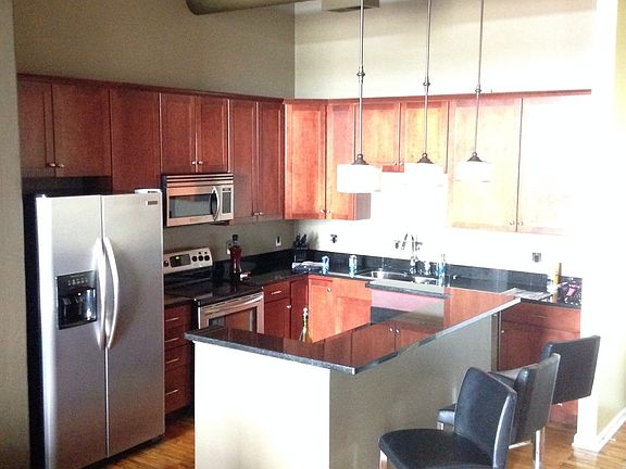 2nd image of 624 E Walnut St APT 42