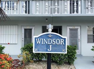 218 Windsor Dr #218-J, West Palm Beach, FL 33417