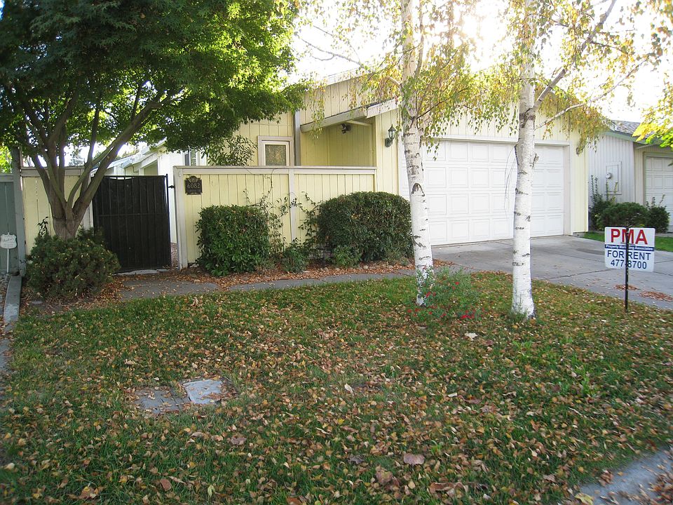 1st image of 6082 Carolina Cir