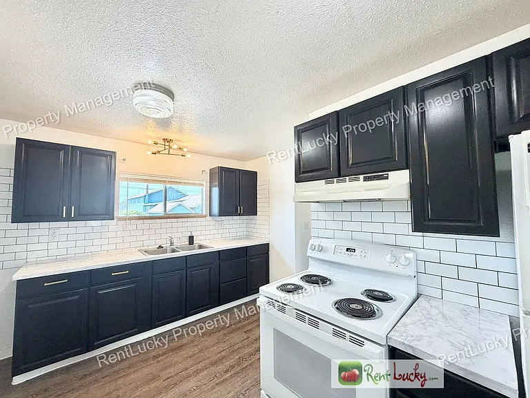 5511 18th Ave S — Photo 14