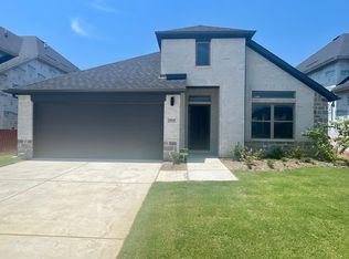 2805 Riverview Rd, Celina, TX 75009