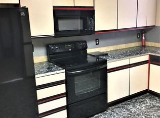 1792 Cranston St, Cranston, RI 02920