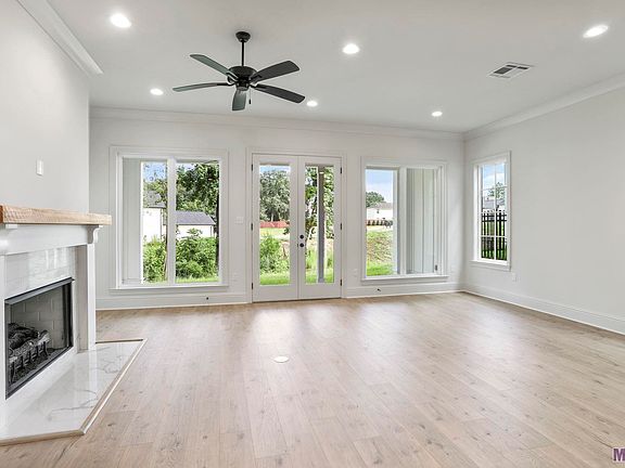 4th image of 3124 Parkside Ln