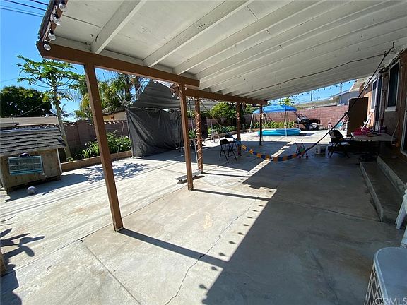 4th image of 1329 S Margate Pl