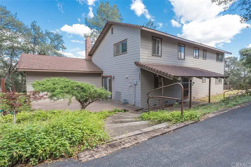 363 Canyon Highlands Dr photo 1