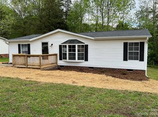 1245 Suncrest Ave, Statesville, NC 28677