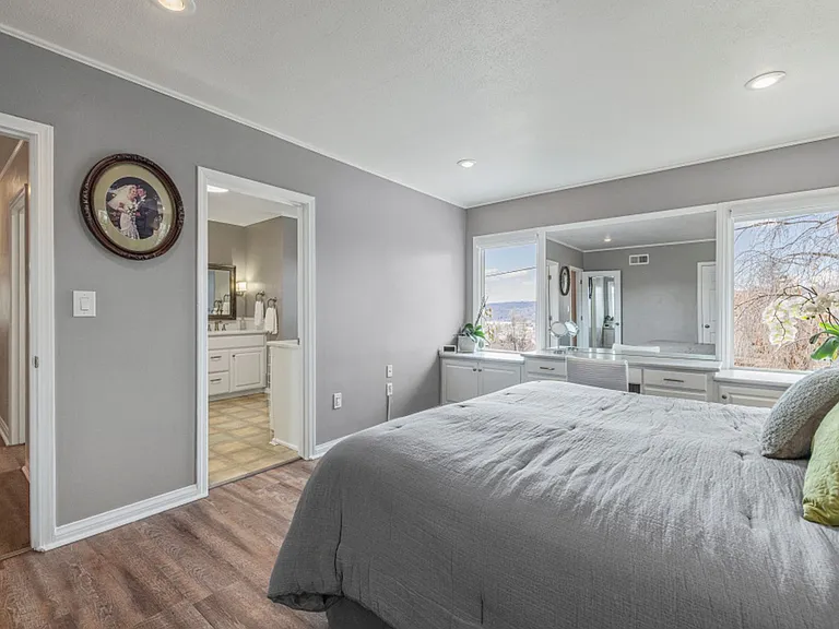 525 Mesa St — Photo 27