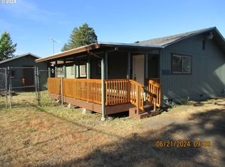 4557 Ridenour St, Roseburg, OR