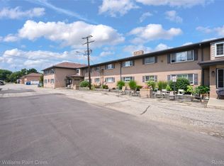2311 Walton Blvd Unit 44, Rochester Hills, MI 48309