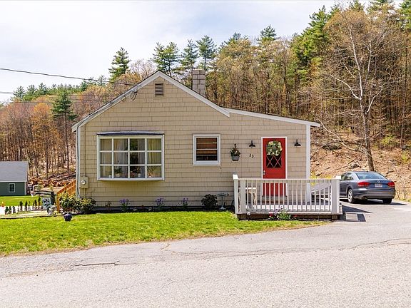 3rd image of 23 Marlboro Rd