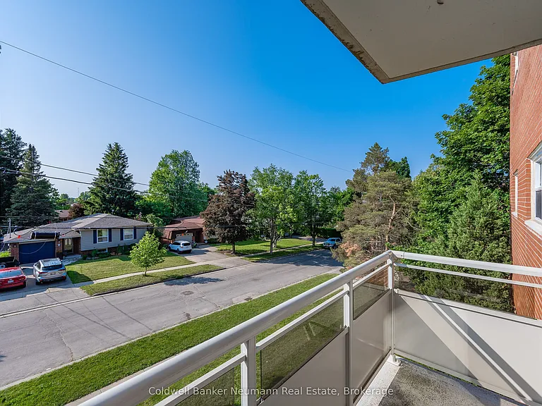 10 Glenbrook Dr — Photo 17