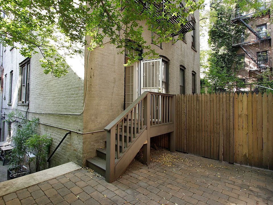 1st image of 19 Christopher St APT 1