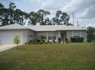 689 Breakwater Ter, Sebastian, FL 32958